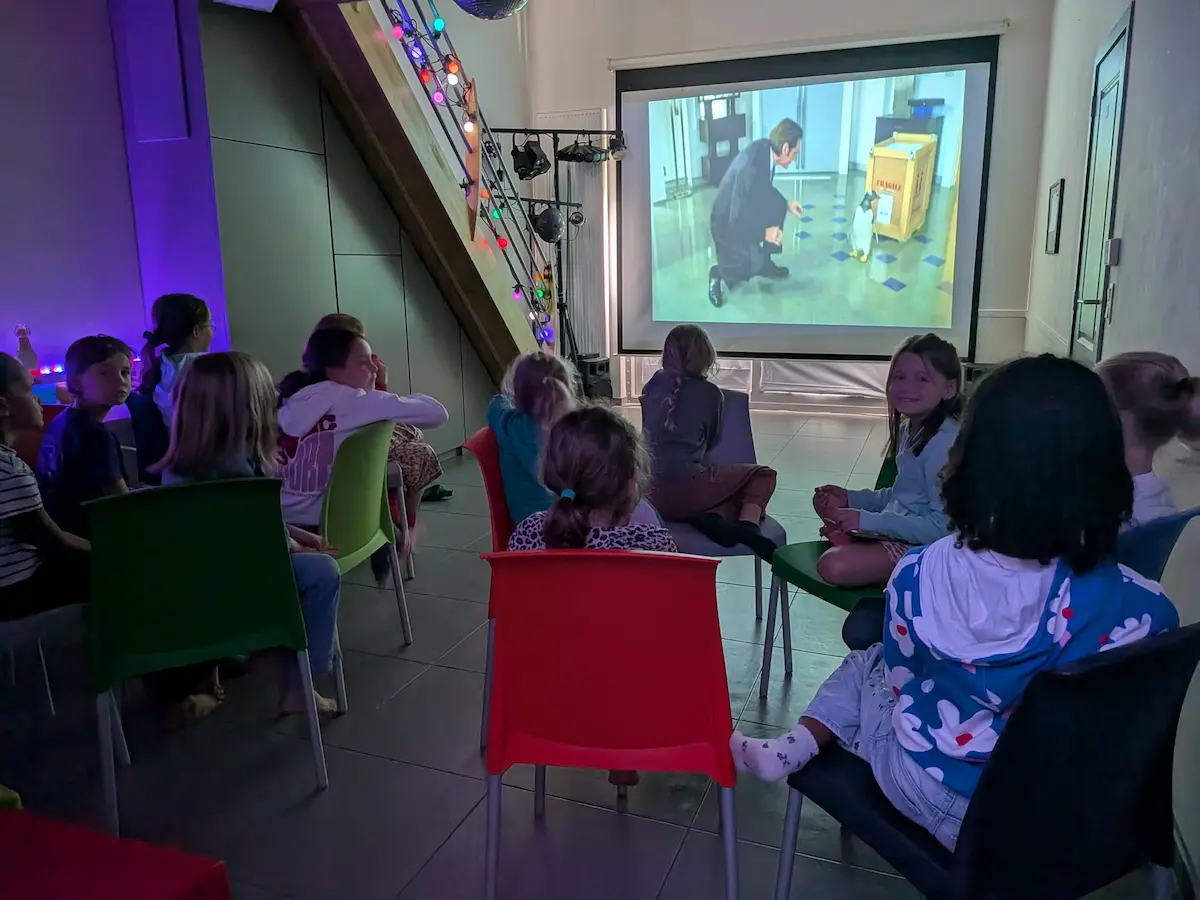 Animation quiz cinéma lors d'un anniversaire d'enfant